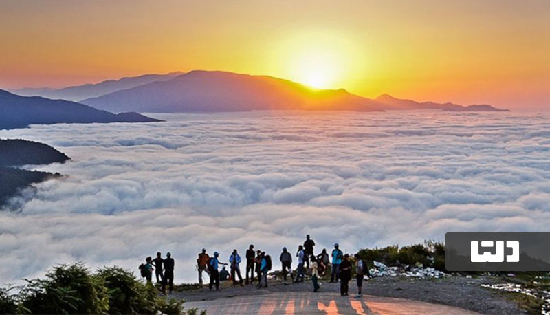 روستای فیلبند به اقیانوس ابر ایران مشهور است