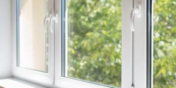 مقایسه بیشترین تفاوت پنجره upvc با pvc از همه نظر