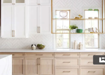 ۵ مدل کابینت سفید و رنگ چوب که هرگز از مد نمی‌افتند