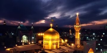 تفاوت های اقامت در هتل و مسافرخانه در مشهد