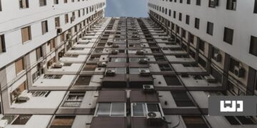 طبقه آخر آپارتمان