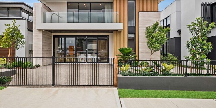 با طراحی نما مدرن، خانه‌ای امروزی بسازید؛ معرفی خدمات تخصصی پلان‌کده