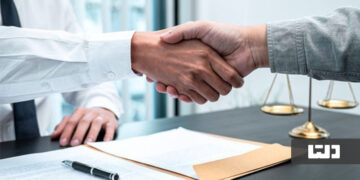 معامله با واسطه