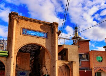 بازارهای سنتی تهران در ۱۴۰۴؛ راهنمای خرید ملک در نزدیکی بازار بزرگ و تجریش