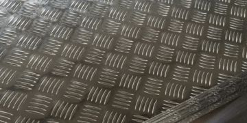 کاربرد ورق آلومینیوم آجدار