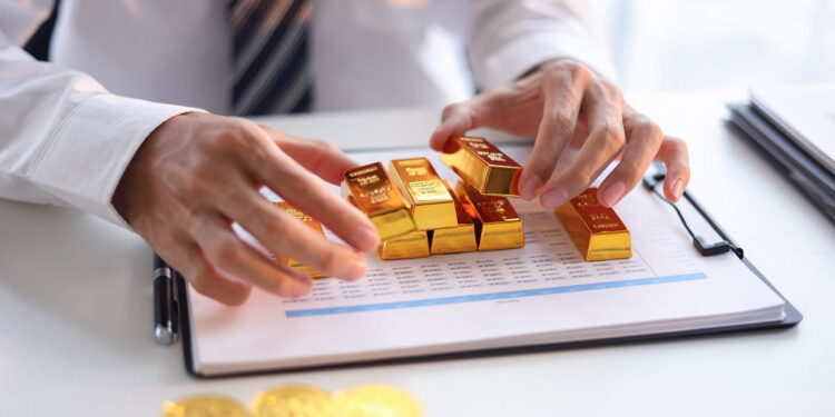 پس‌انداز برای پیش‌پرداخت خانه؛ چطور از تورم عقب نمانیم؟
